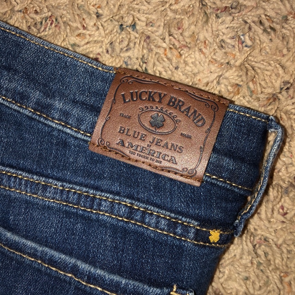 Jeans - Picture 4 of 5